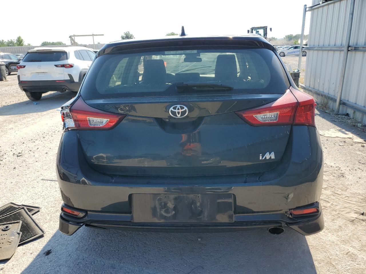 2017 Toyota Corolla Im - Фото 6