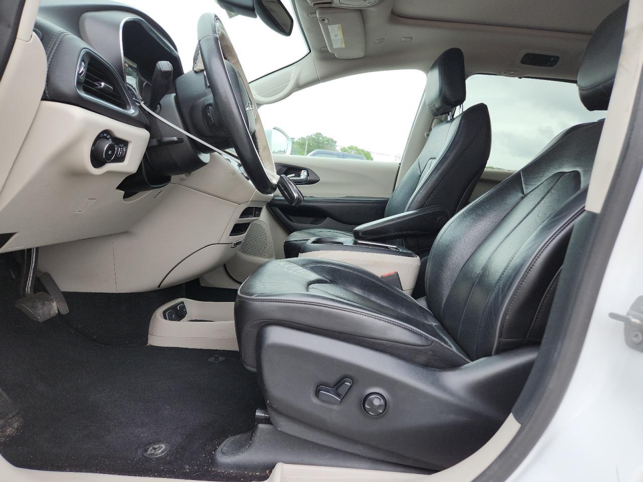 2020 Chrysler Pacifica Limited - Фото 7