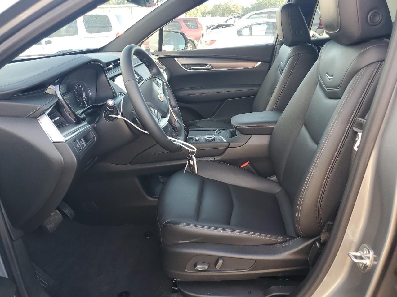 2024 Cadillac Xt5 Luxury - Image 7