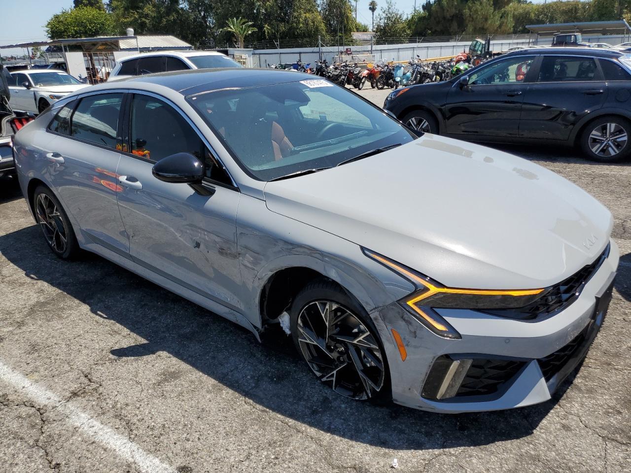 2025 Kia K5 Gt Line - Фото 4