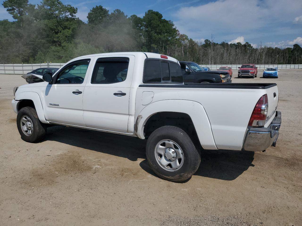2015 Toyota Tacoma Double Cab Prerunner - Фото 2