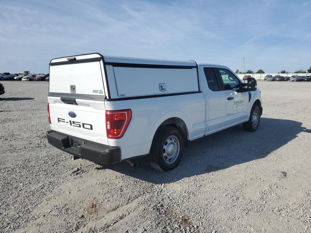 2023 Ford F150 Super Cab - Фото 3