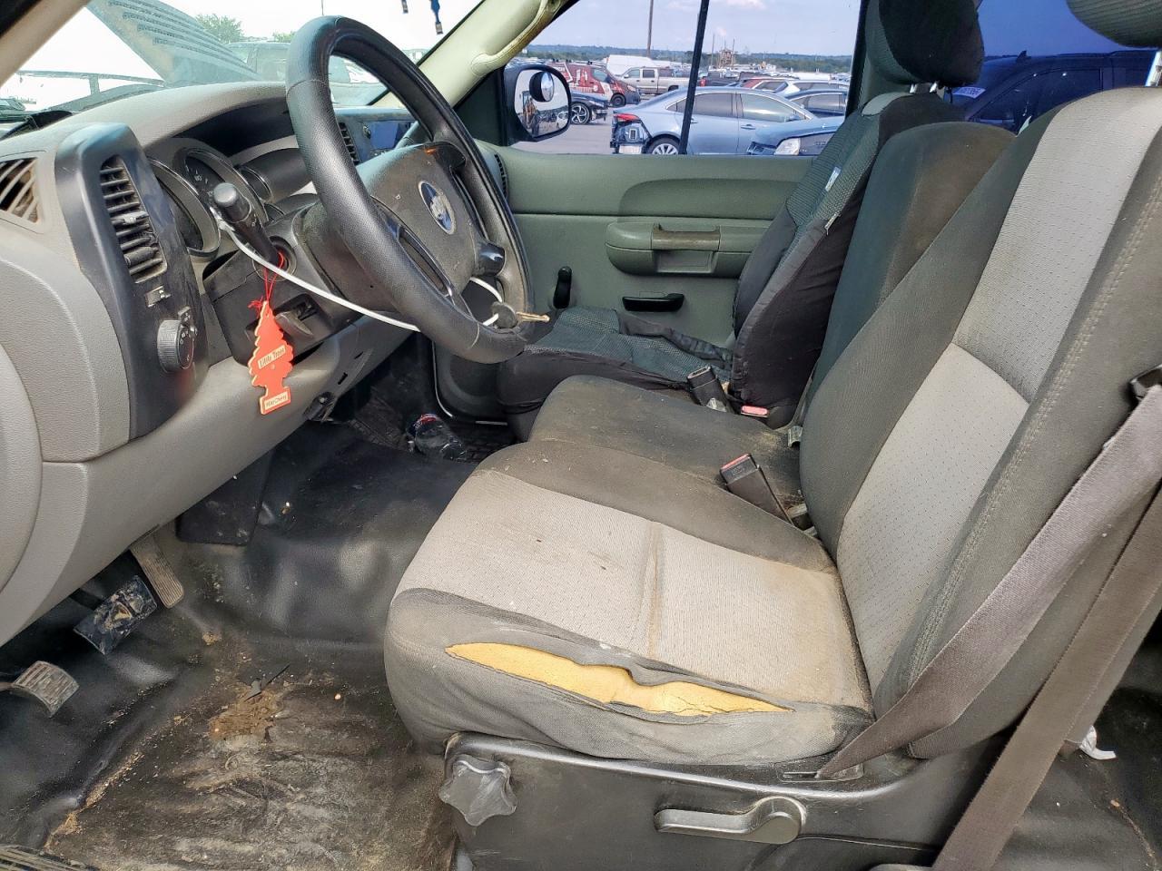 2008 Chevrolet Silverado C2500 Heavy Duty - Image 7