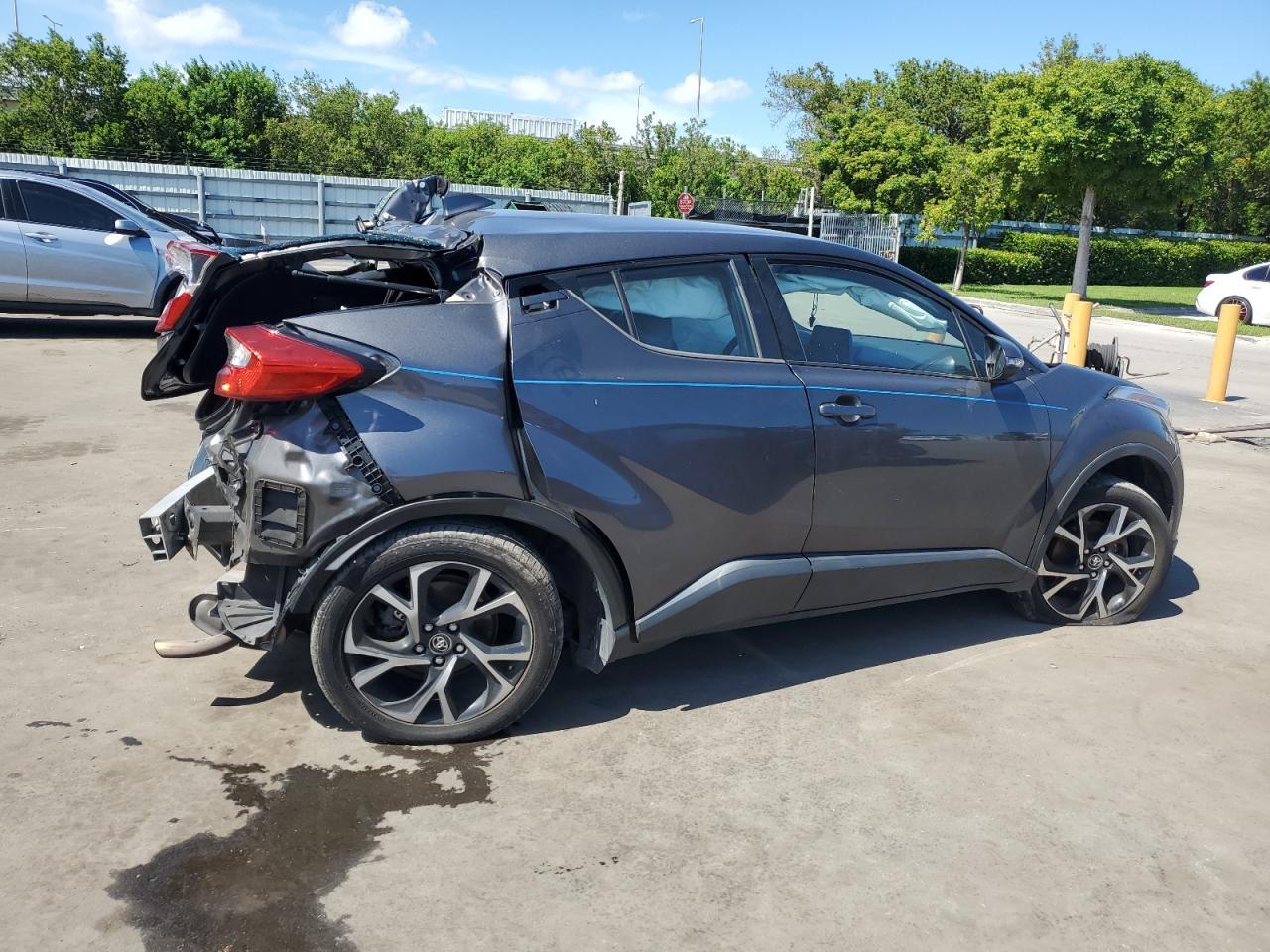 2019 Toyota C-Hr Xle - Фото 3