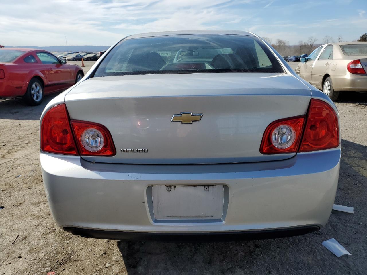 2012 Chevrolet Malibu Ls - Image 6