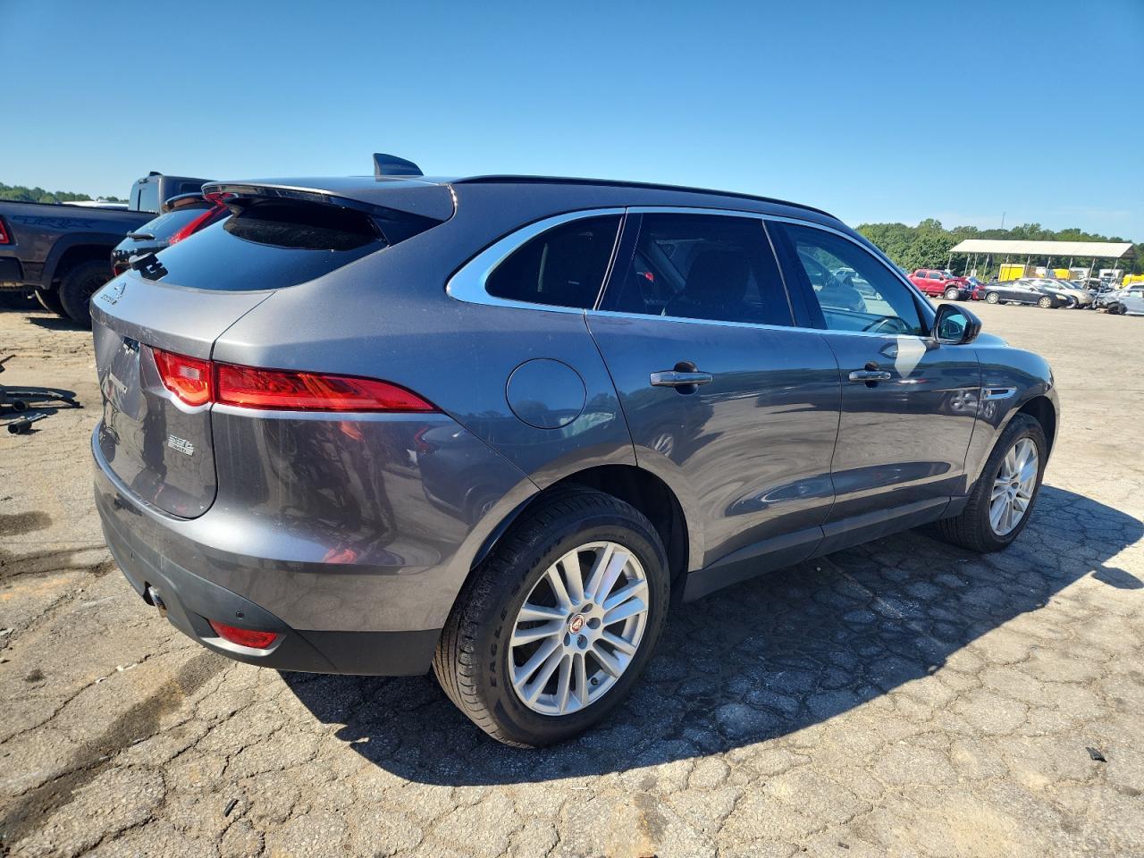 2017 Jaguar F-Pace Prestige - Image 3