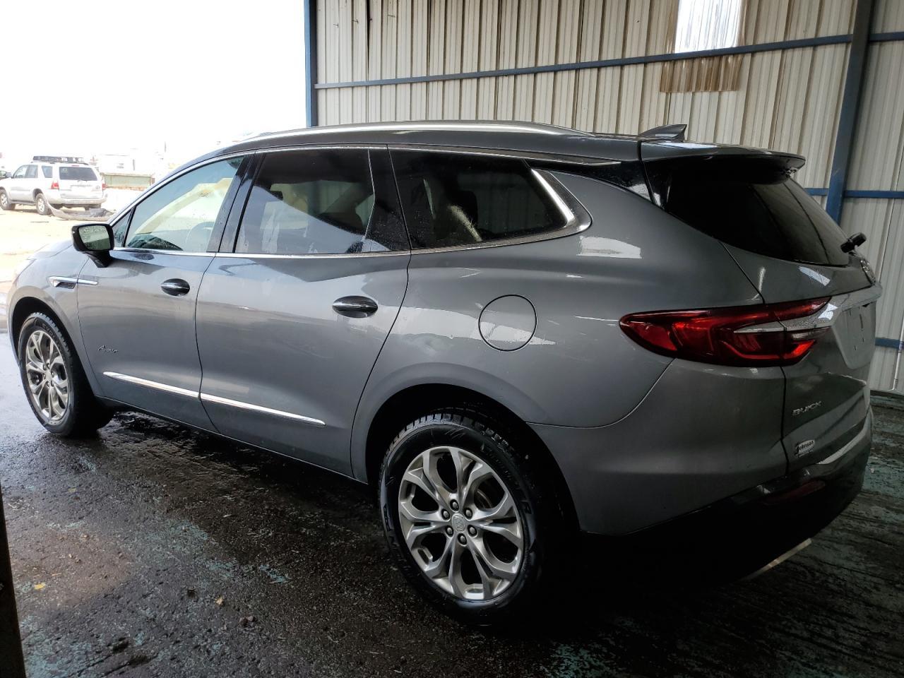 2018 Buick Enclave Avenir - Image 2