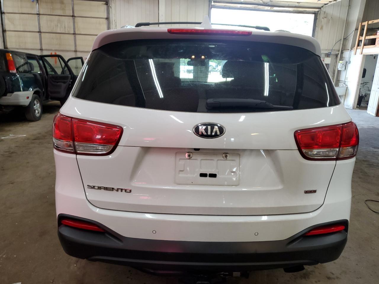 2018 Kia Sorento Lx - Фото 6