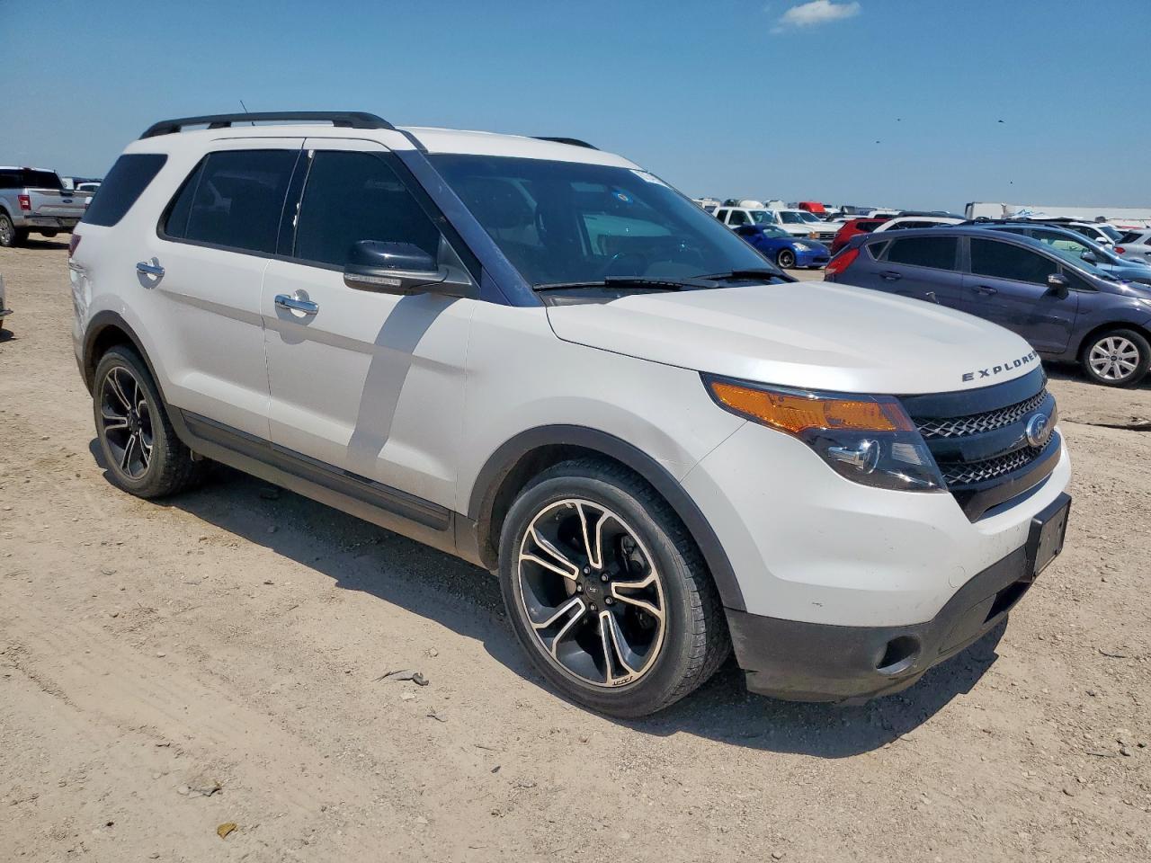 2013 Ford Explorer Sport - Image 4
