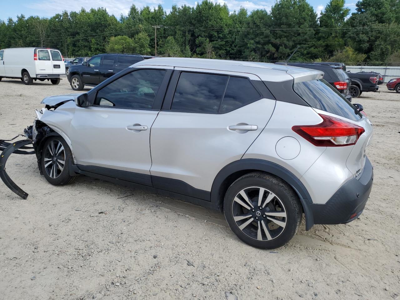 2020 Nissan Kicks Sv - Фото 2