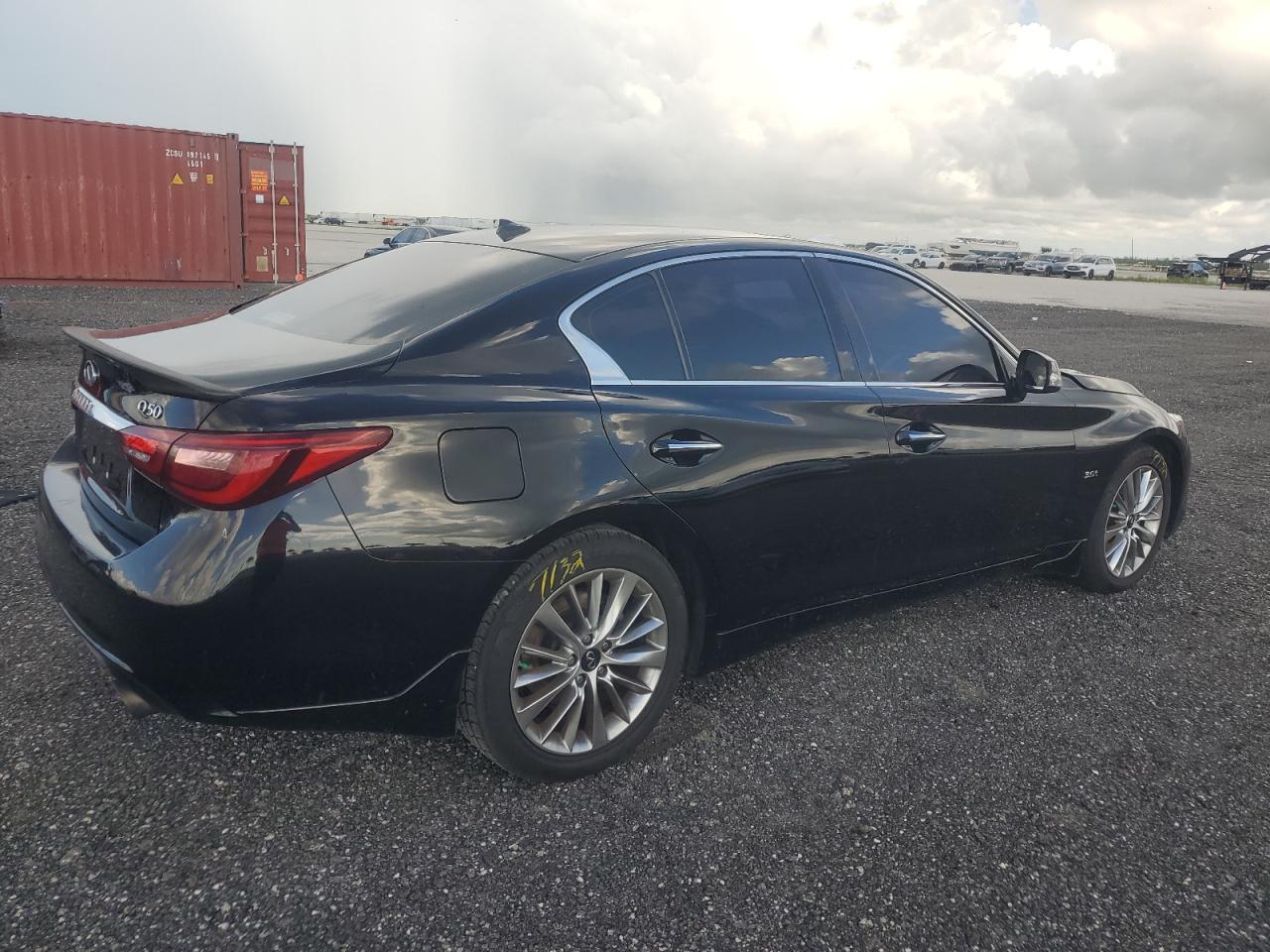 2019 Infiniti Q50 Luxe - Image 3