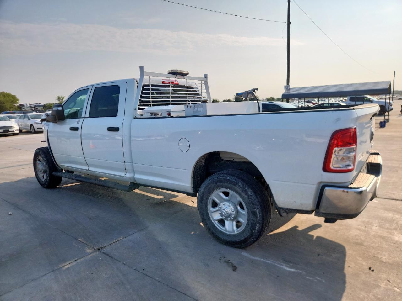 2023 Ram 2500 Tradesman - Фото 2