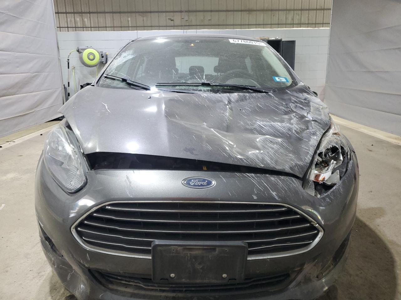 2017 Ford Fiesta Se - Фото 5