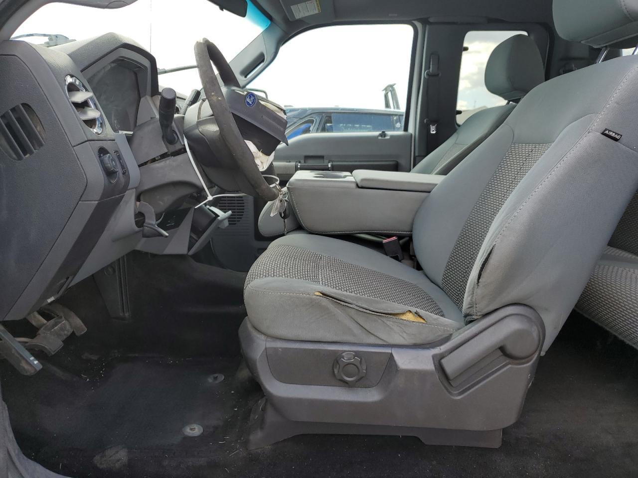 2011 Ford F250 Super Duty - Image 7