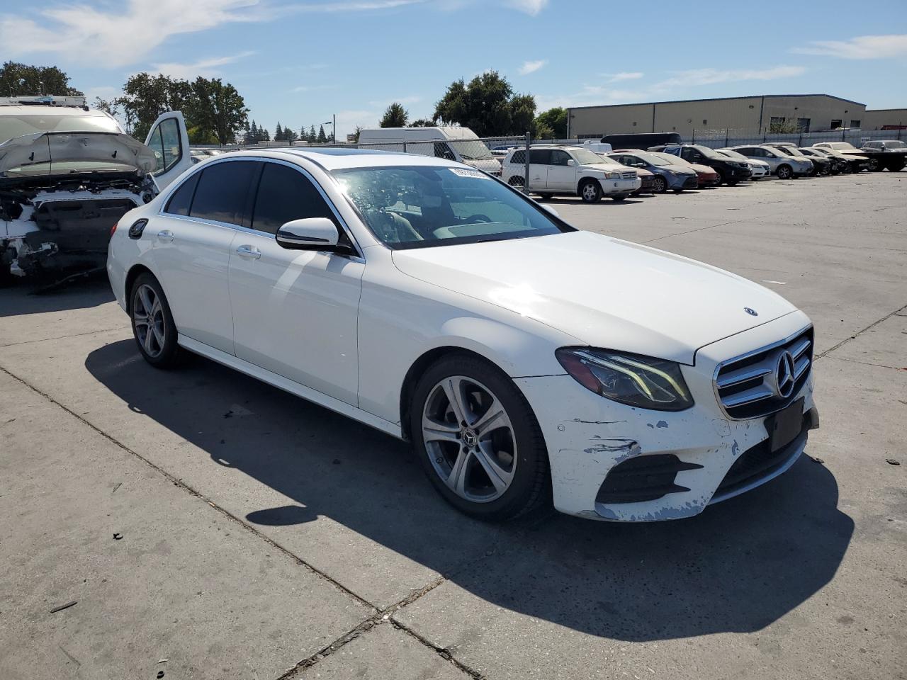 2018 Mercedes-Benz E 300 - Image 4