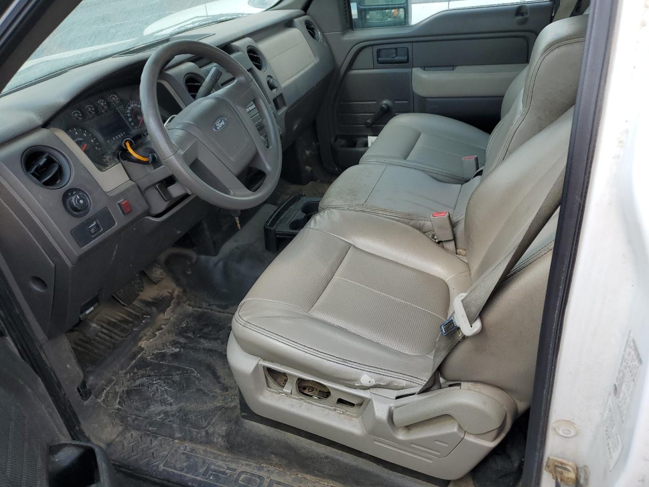 2010 Ford F150 - Фото 7