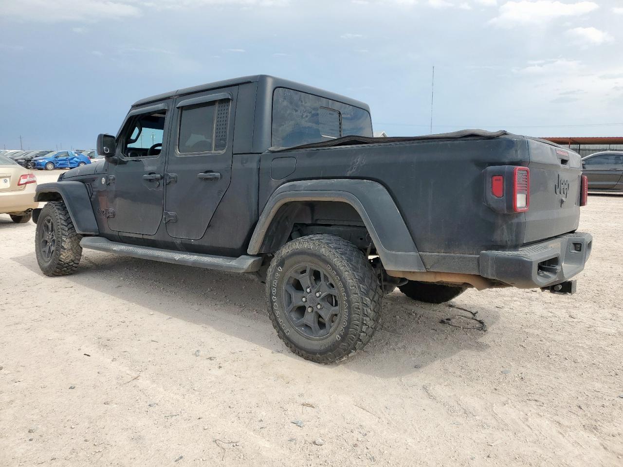 2022 Jeep Gladiator Sport - Фото 2