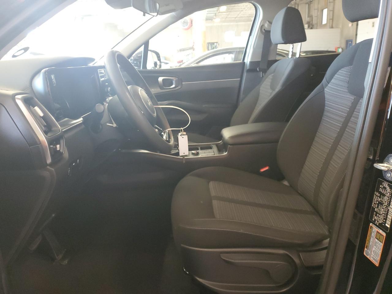 2023 Kia Sorento Lx - Фото 7