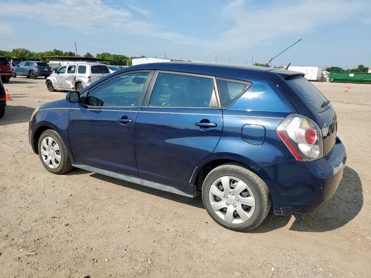 2009 Pontiac Vibe - Фото 2