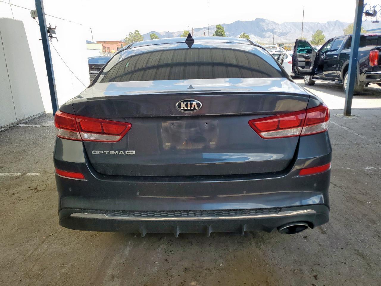 2019 Kia Optima Lx - Image 6