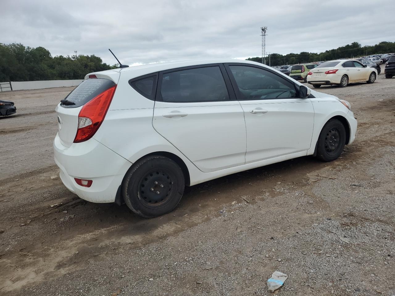 2015 Hyundai Accent Gs - Фото 3