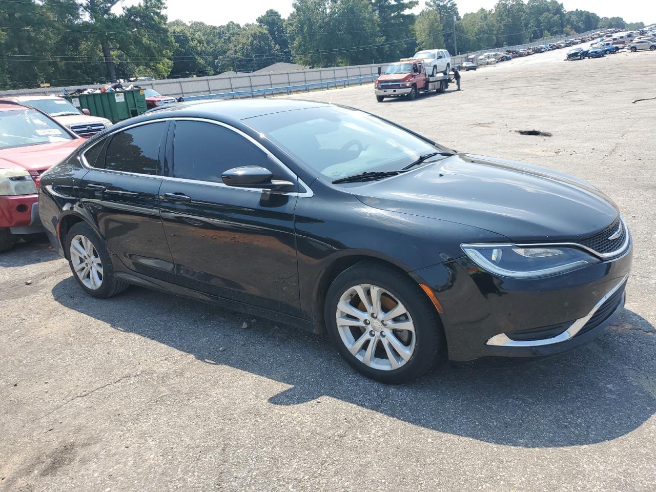 2016 Chrysler 200 Limited - Фото 4