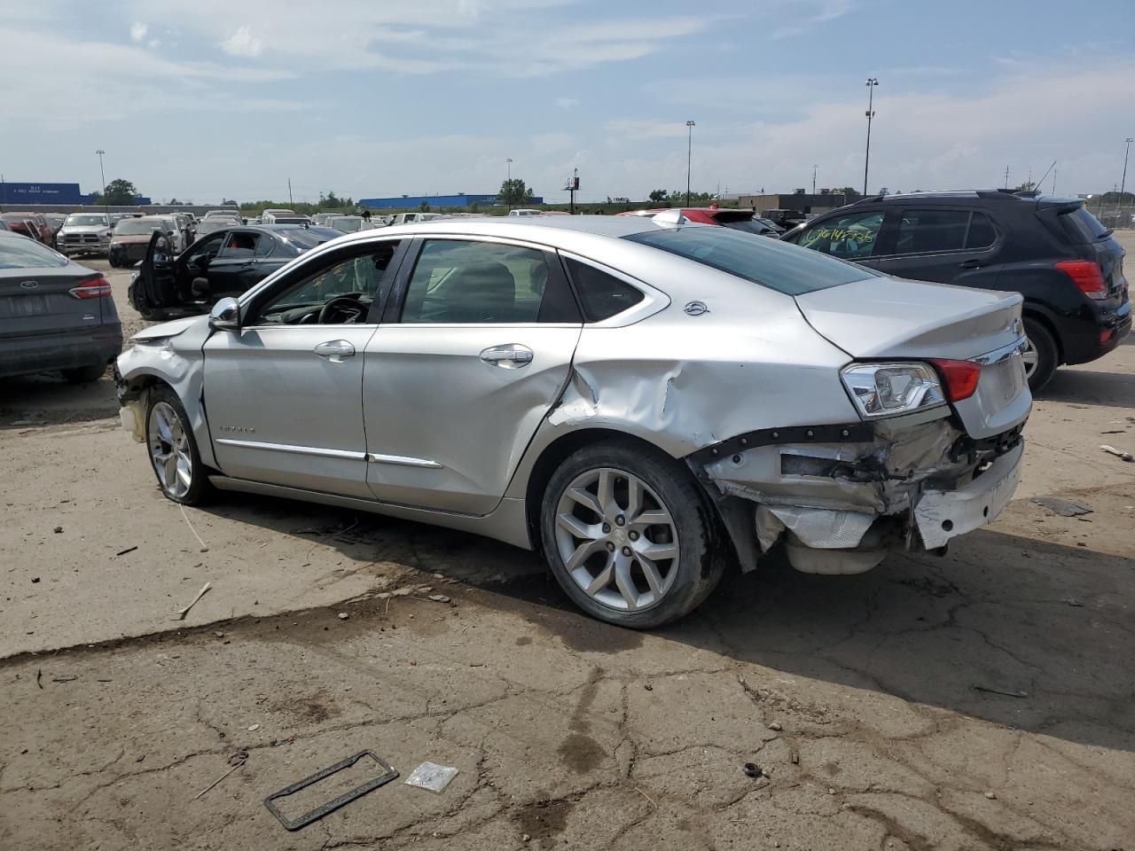 2014 Chevrolet Impala Ltz - Image 2