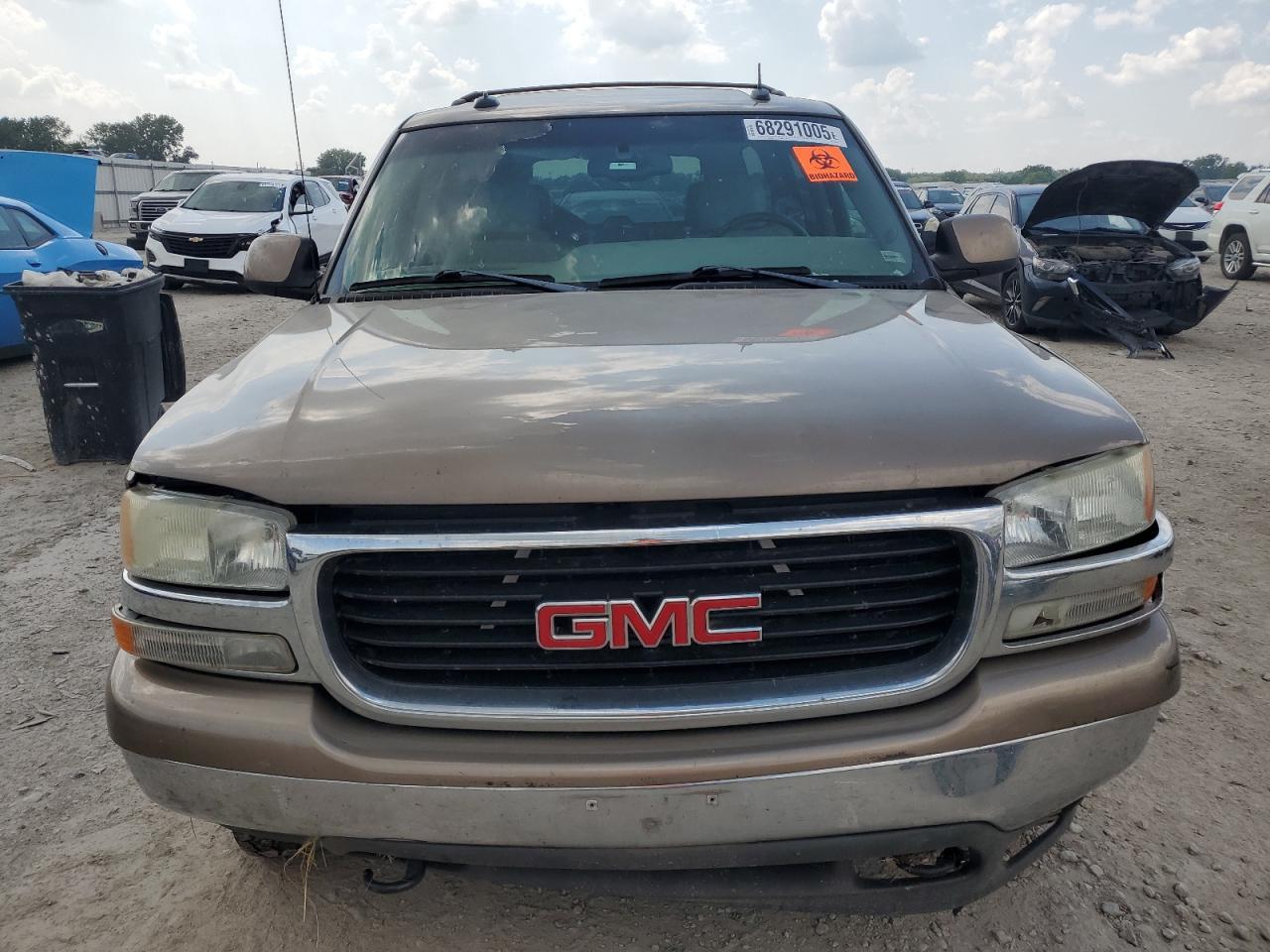 2003 GMC Yukon Xl K1500 - Фото 5