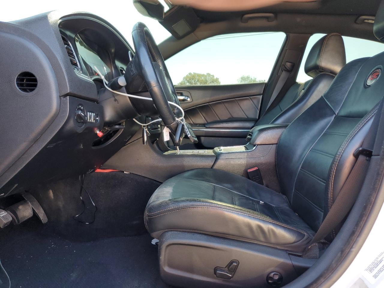 2014 Dodge Charger R/T - Image 7