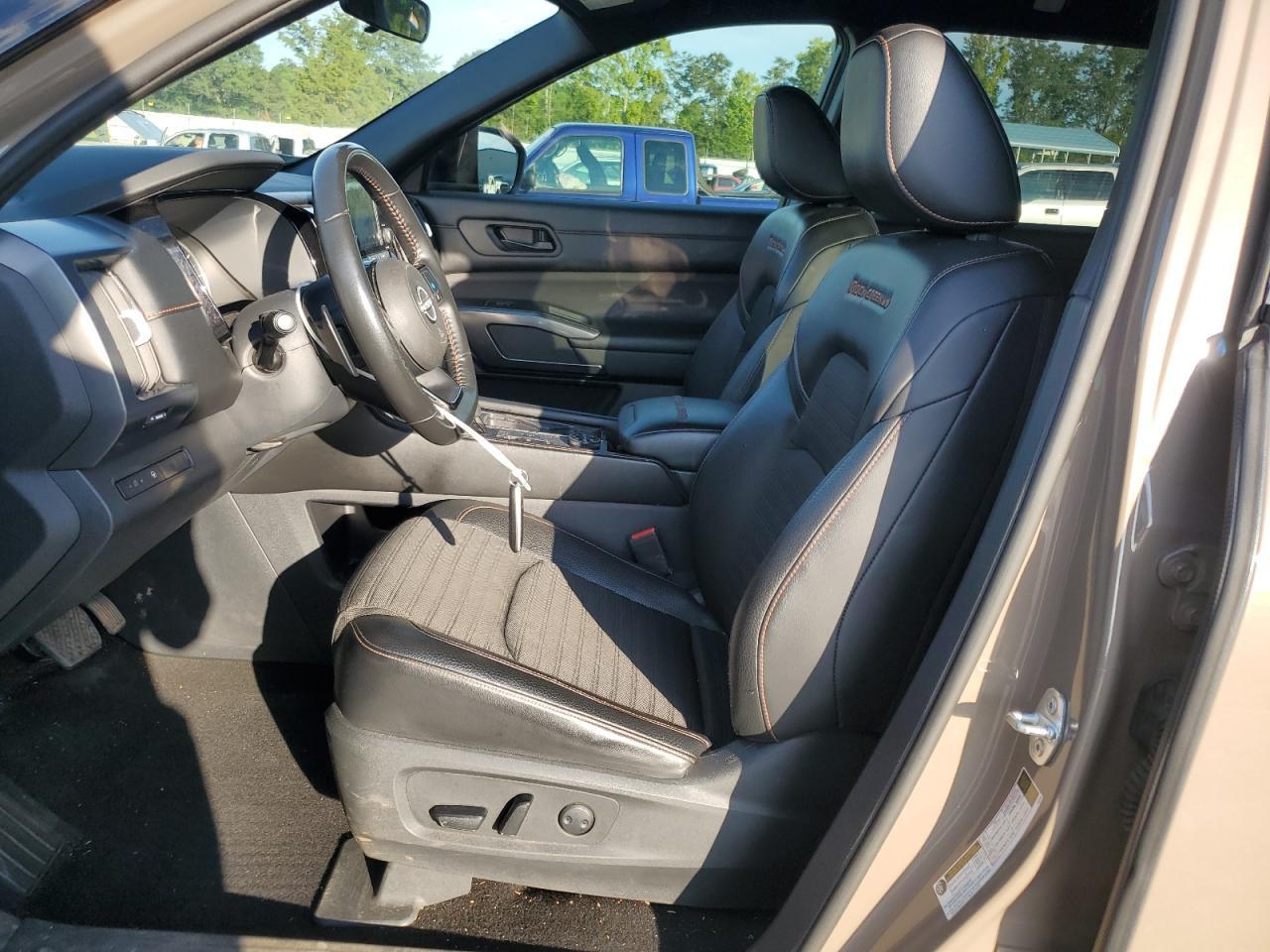 2023 Nissan Pathfinder Sv - Image 7