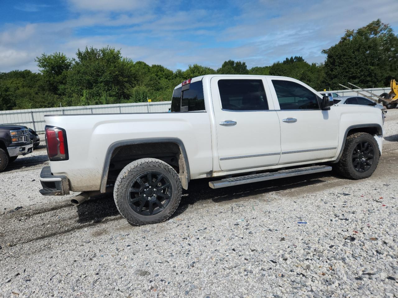 2016 GMC Sierra K1500 Denali - Фото 3