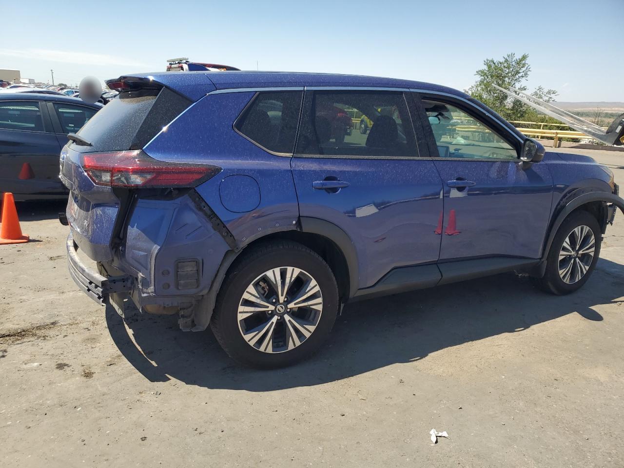 2021 Nissan Rogue Sv - Фото 3