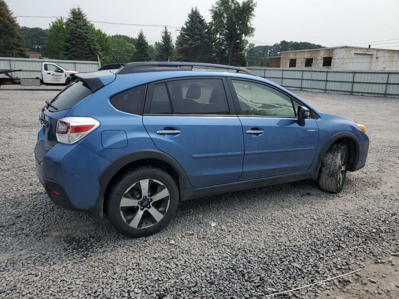 2016 Subaru Crosstrek 2.0I Hybrid - Image 3