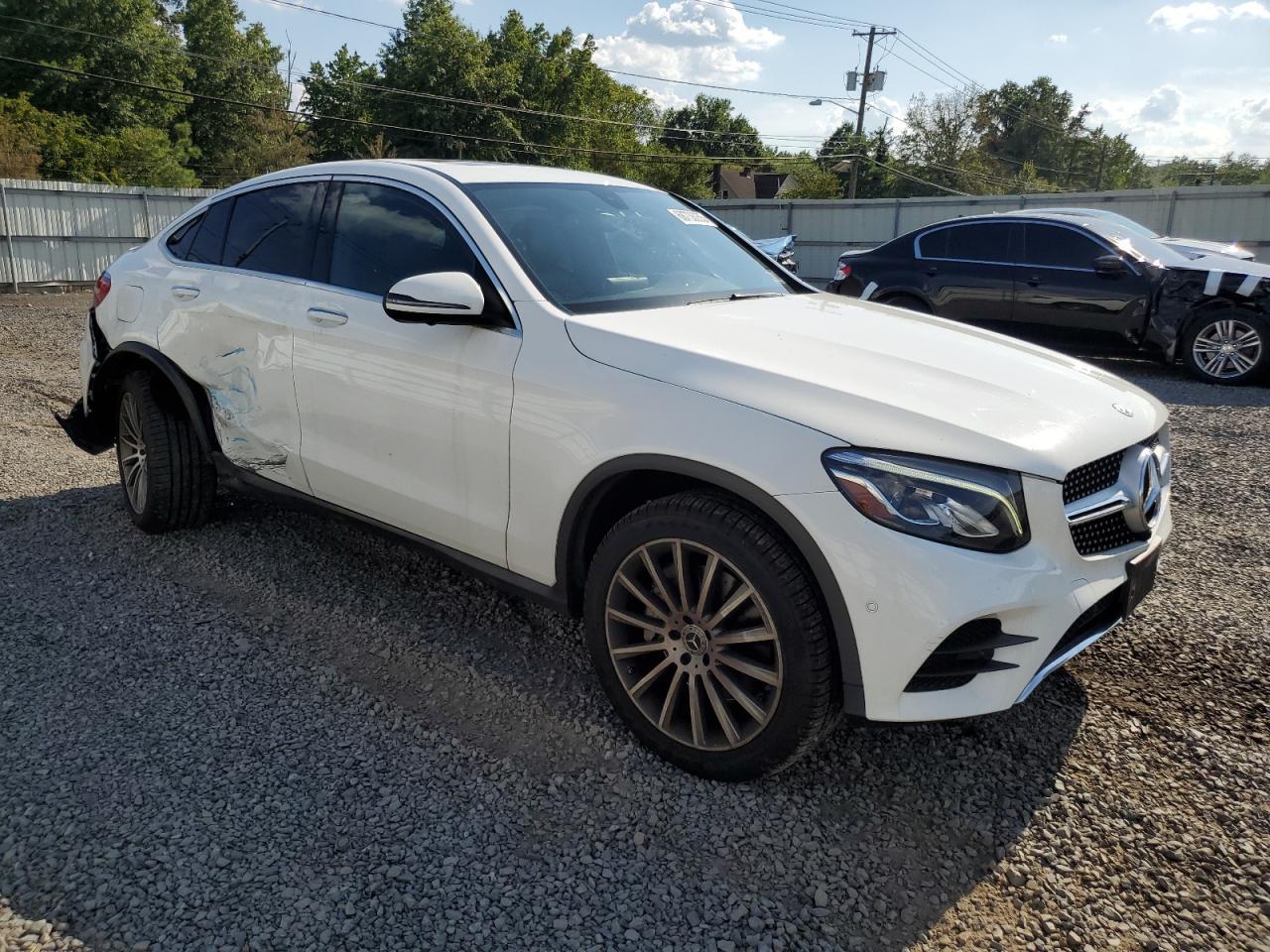 2019 Mercedes-Benz Glc Coupe 300 4Matic - Image 4