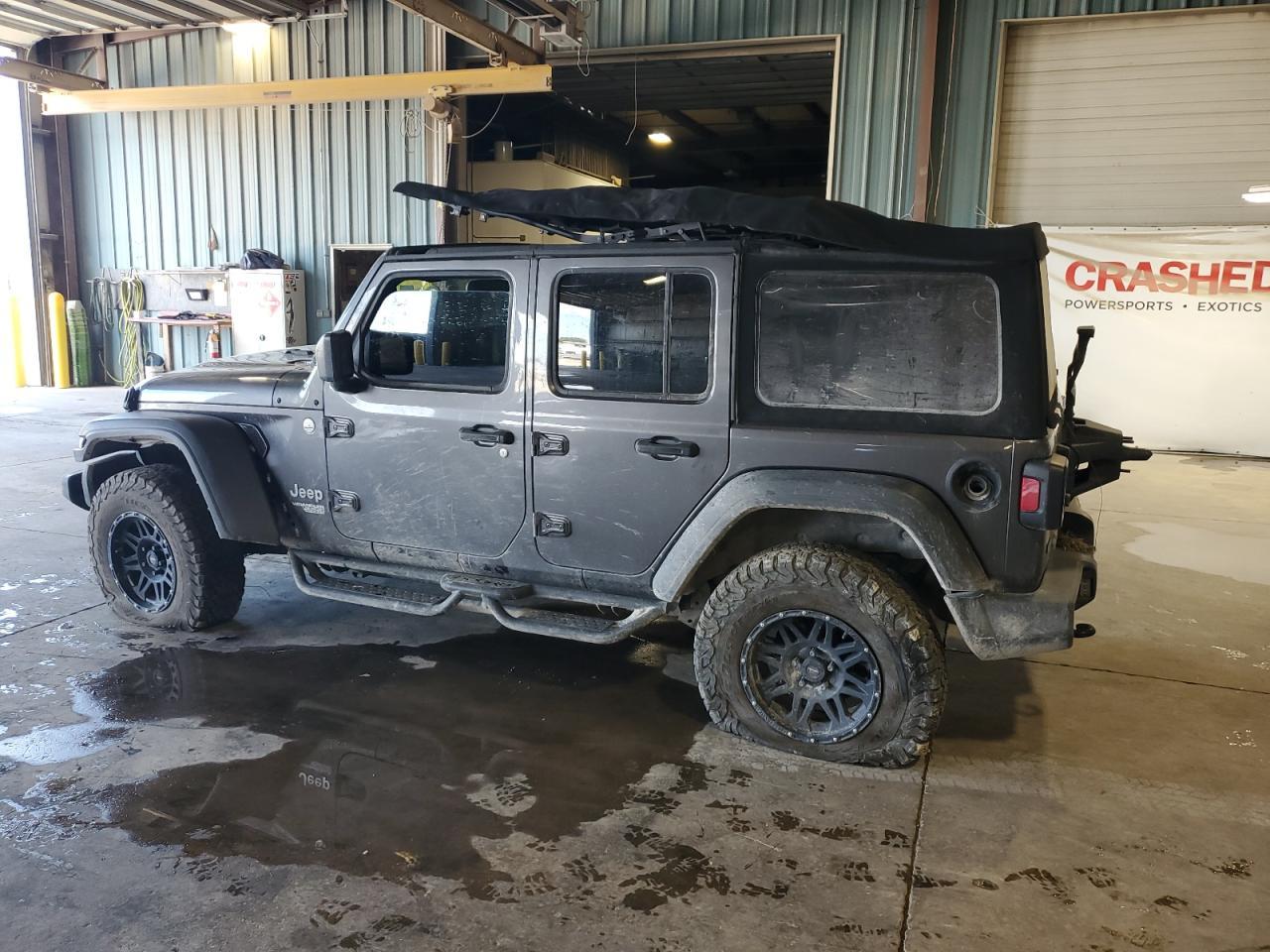 2018 Jeep Wrangler Unlimited Sport - Фото 2