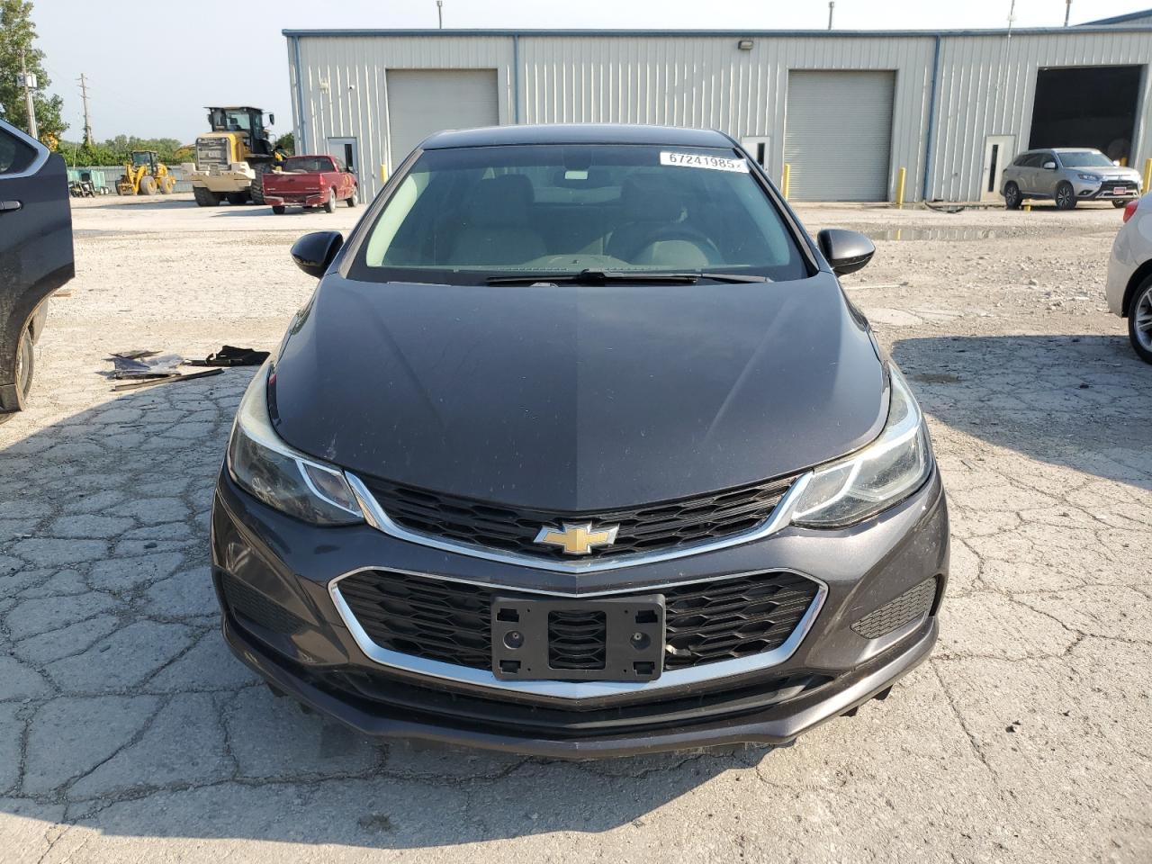 2017 Chevrolet Cruze Lt - Image 5