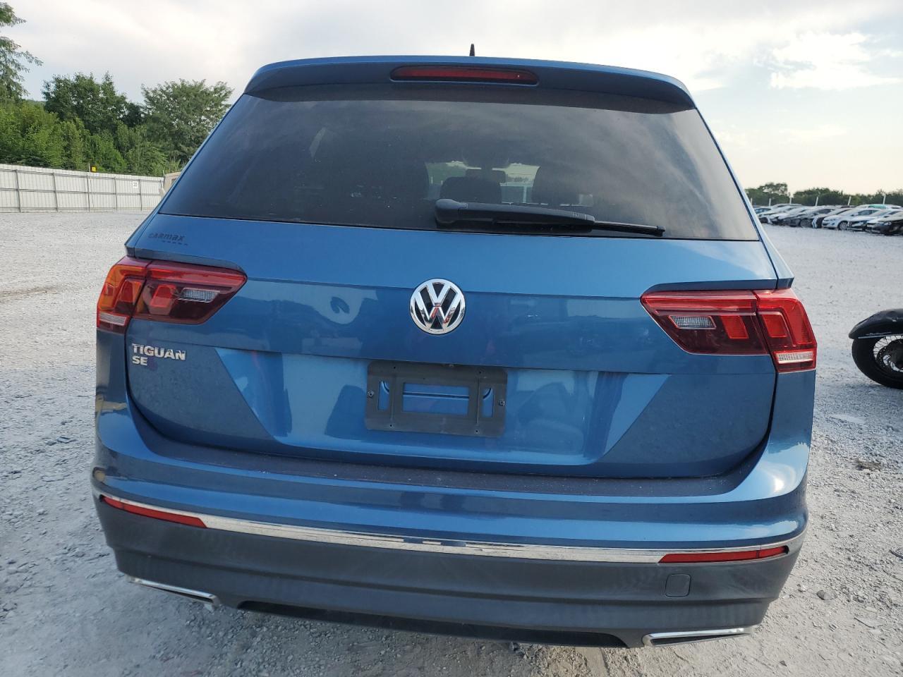 2020 Volkswagen Tiguan Se - Фото 6