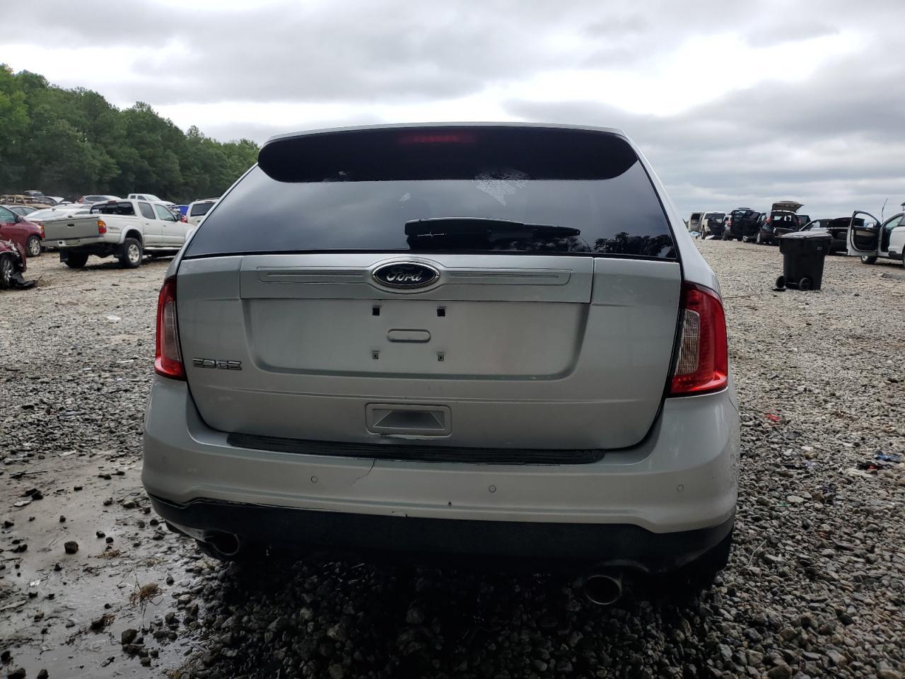 2013 Ford Edge Se - Image 6