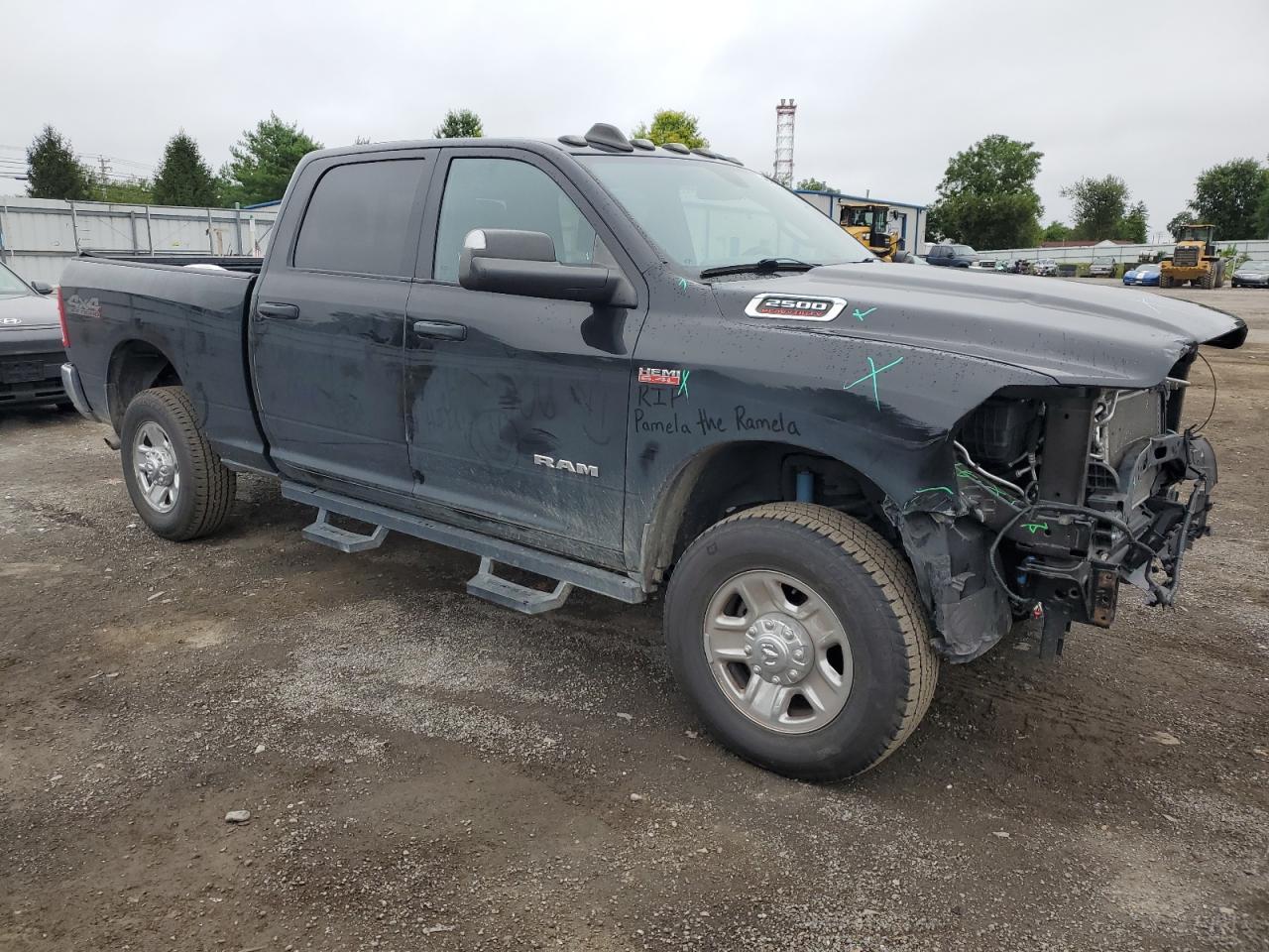 2022 Ram 2500 Tradesman - Фото 4
