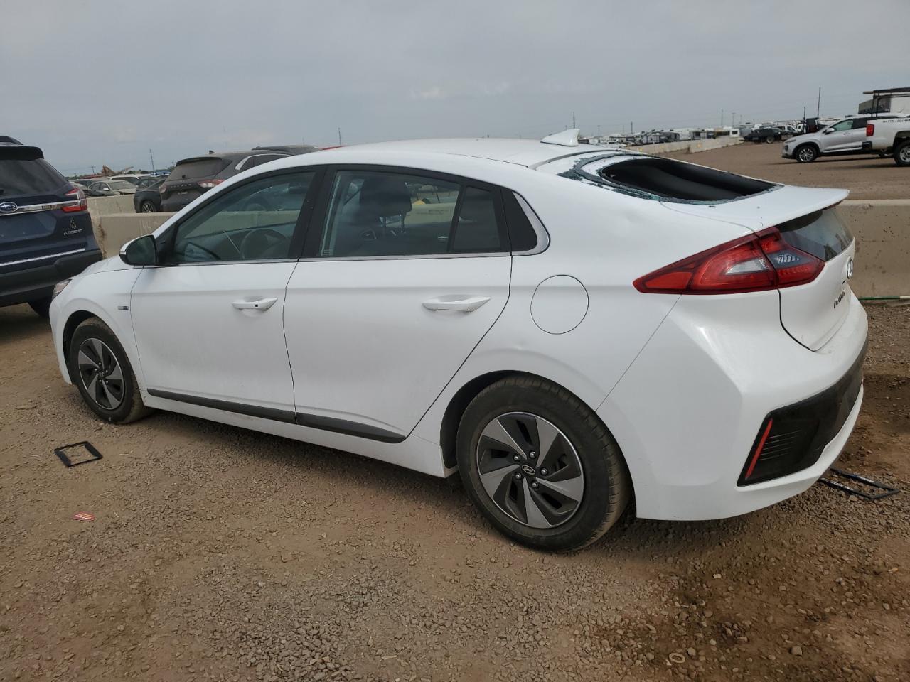 2017 Hyundai Ioniq Sel - Фото 2