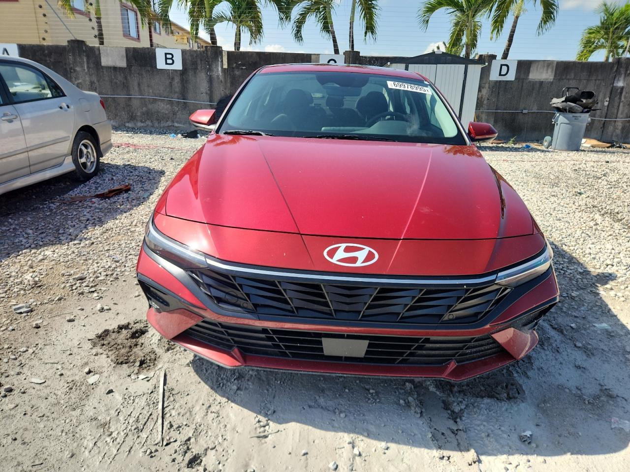 2025 Hyundai Elantra Sel - Фото 5