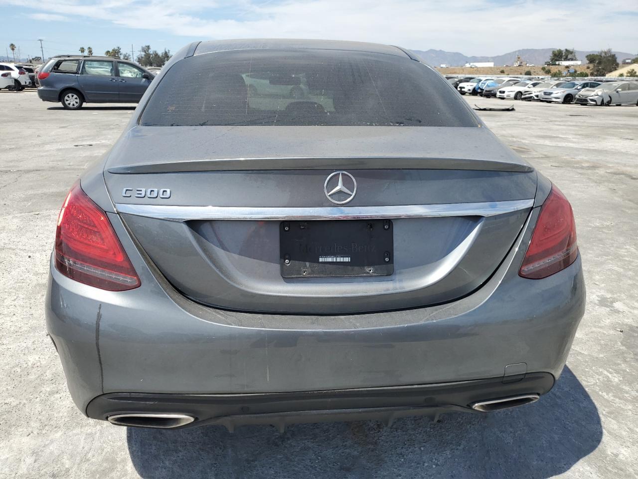2021 Mercedes-Benz C 300 - Фото 6