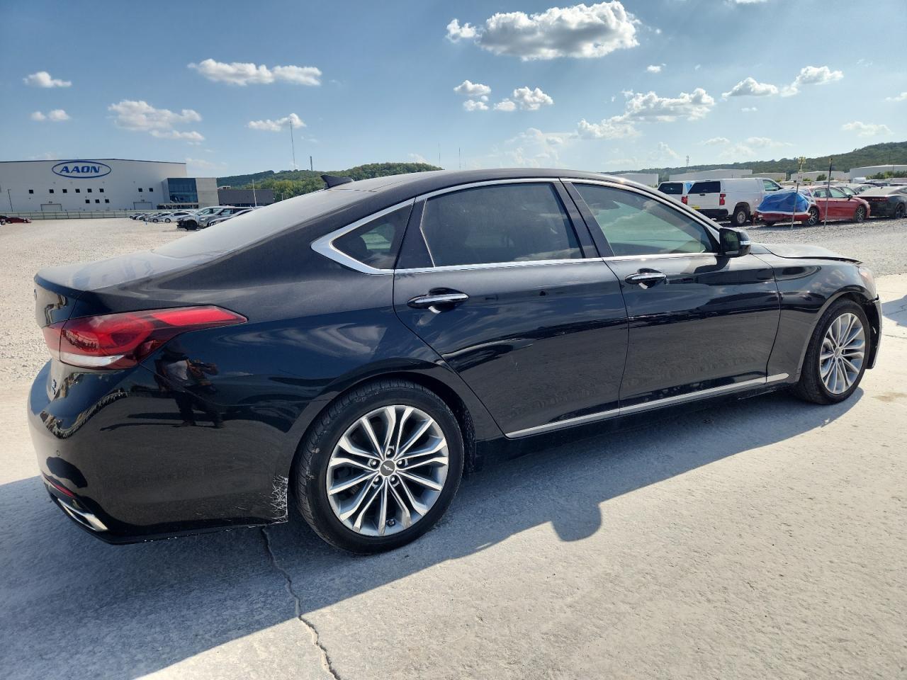 2017 Genesis G80 Base - Фото 3