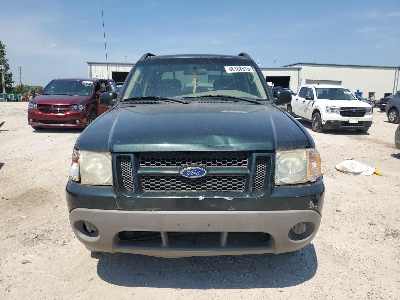 2004 Ford Explorer Sport Trac - Фото 5