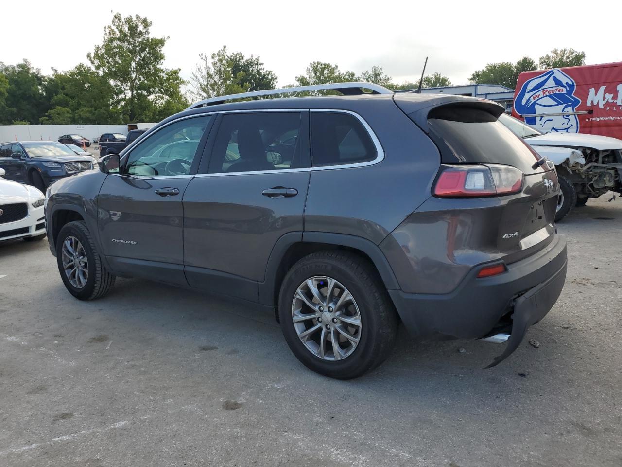 2019 Jeep Cherokee Latitude Plus - Фото 2