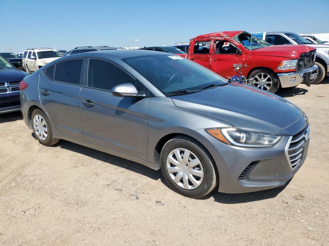 2017 Hyundai Elantra Se - Image 4