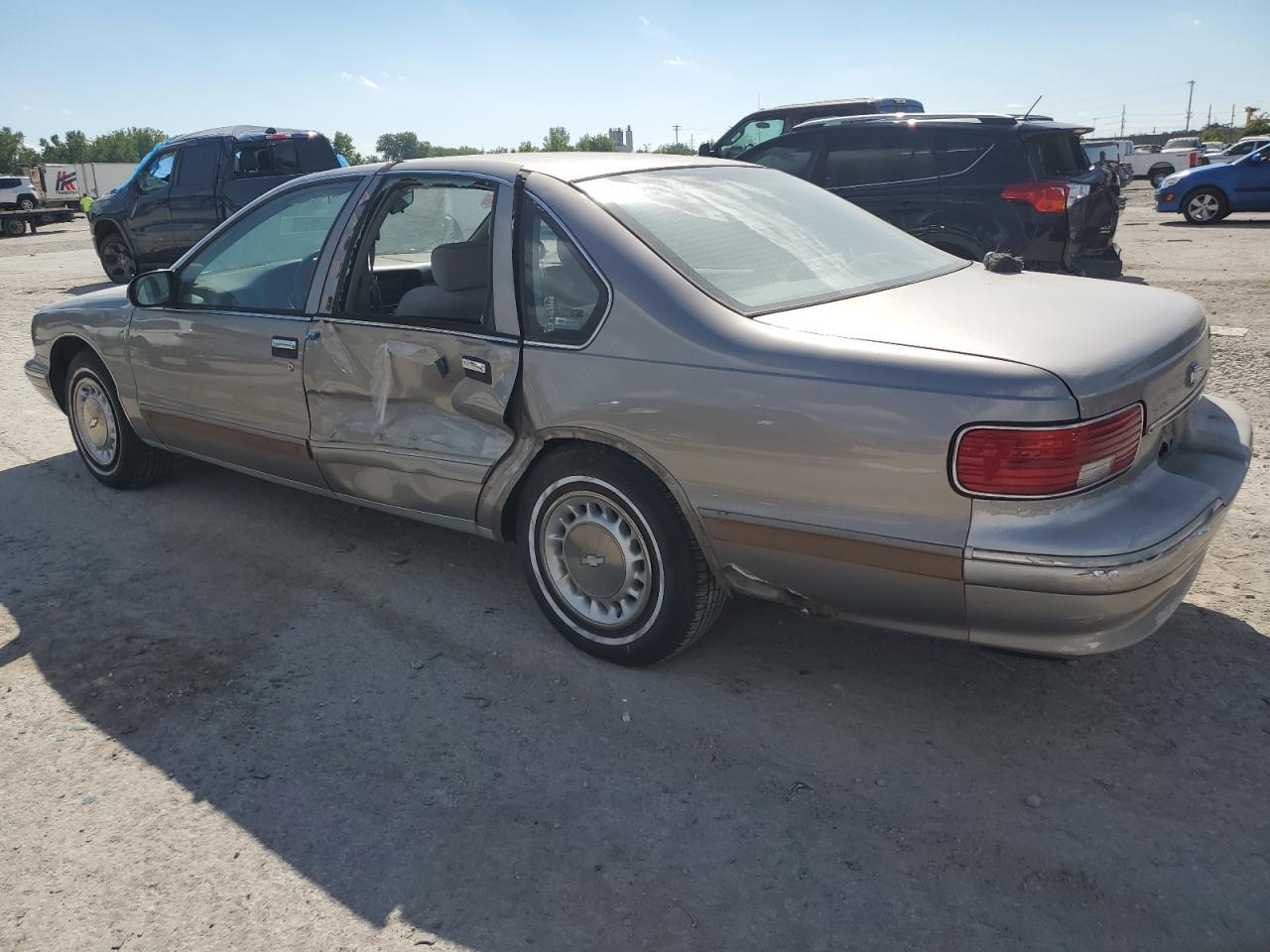 1995 Chevrolet Caprice Classic - Фото 2