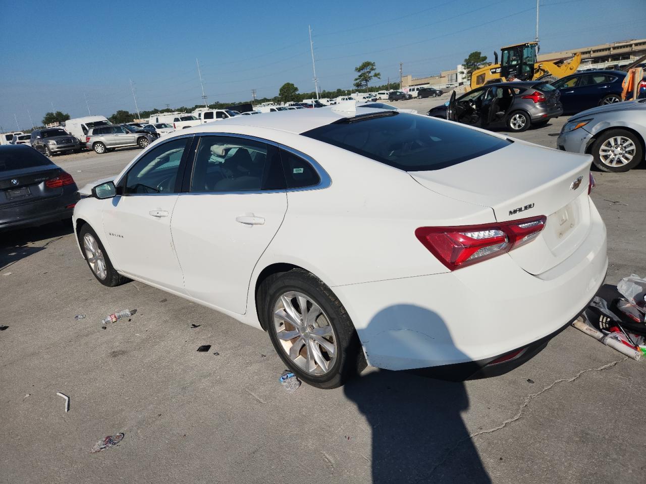 2020 Chevrolet Malibu Lt - Image 2