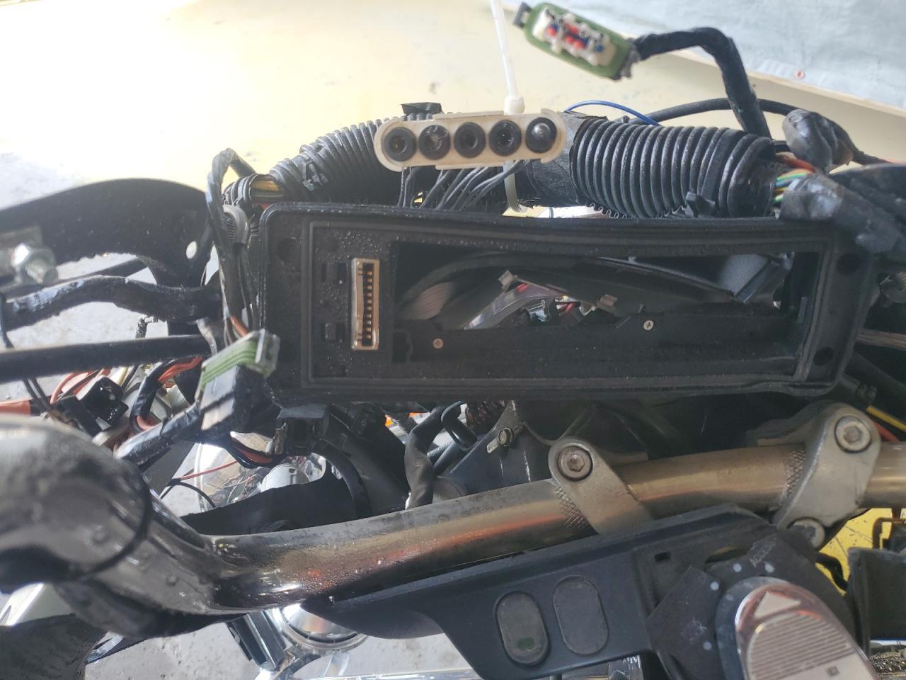 2005 Harley-Davidson Flhtci - Image 7