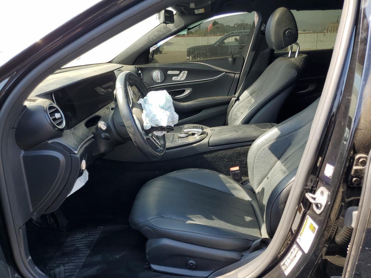 2020 Mercedes-Benz E 350 - Фото 7